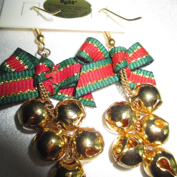 HOLLY JINGLES EARRINGS - NWT - Picture 2 of 4